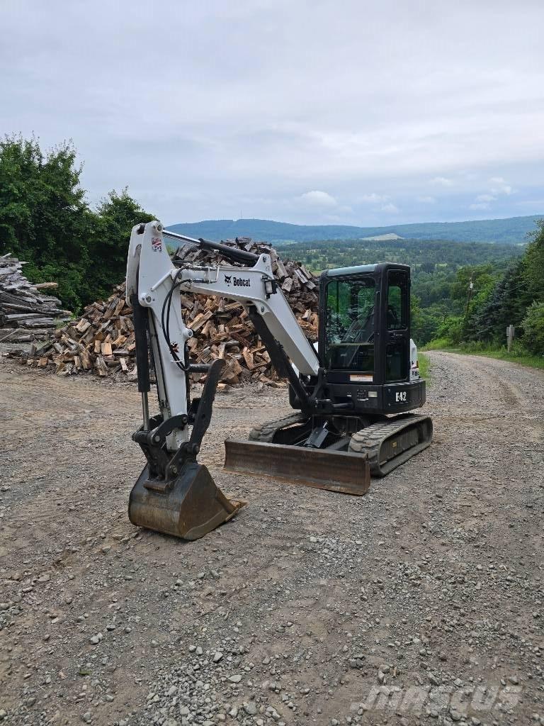 Bobcat E42 Minikaivukoneet < 7t