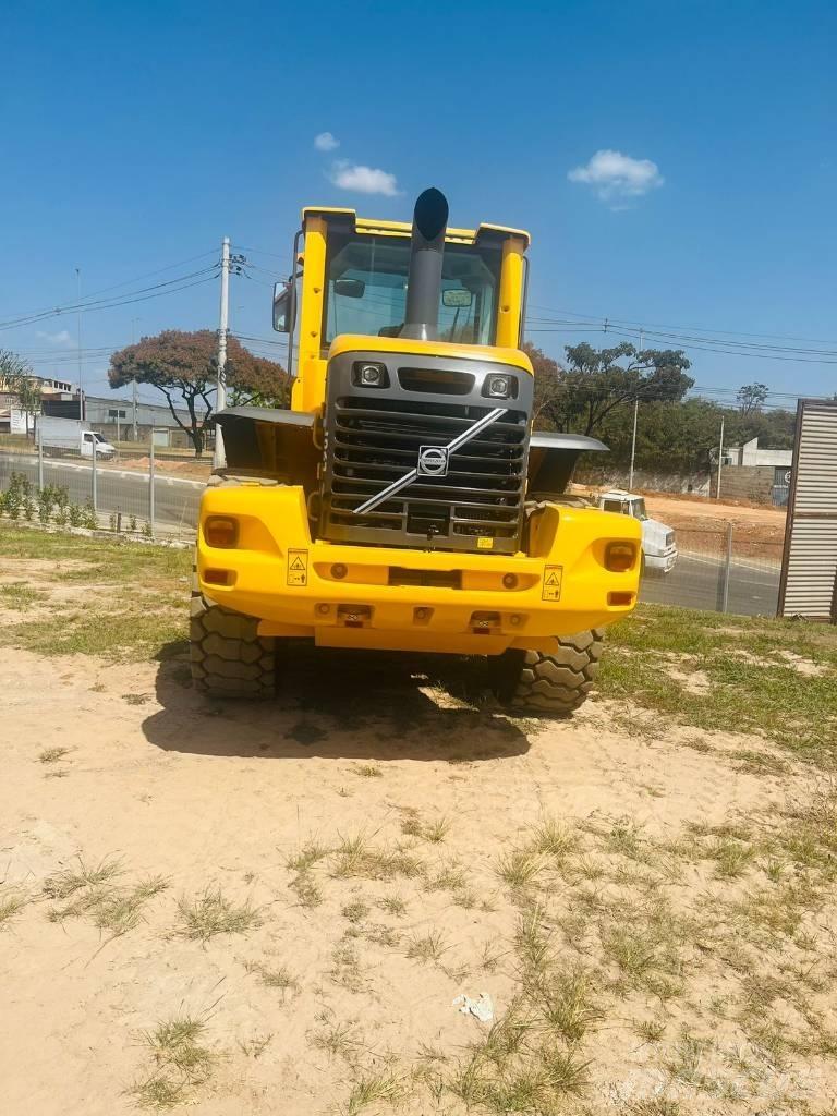 Volvo L 90 F Pyöräkuormaajat
