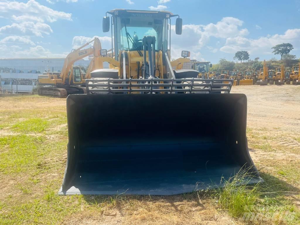 Volvo L 90 F Pyöräkuormaajat