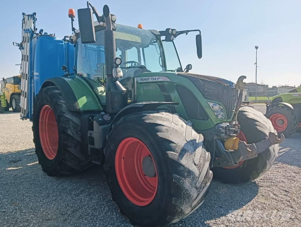 Fendt 724 Profi Plus Traktorit