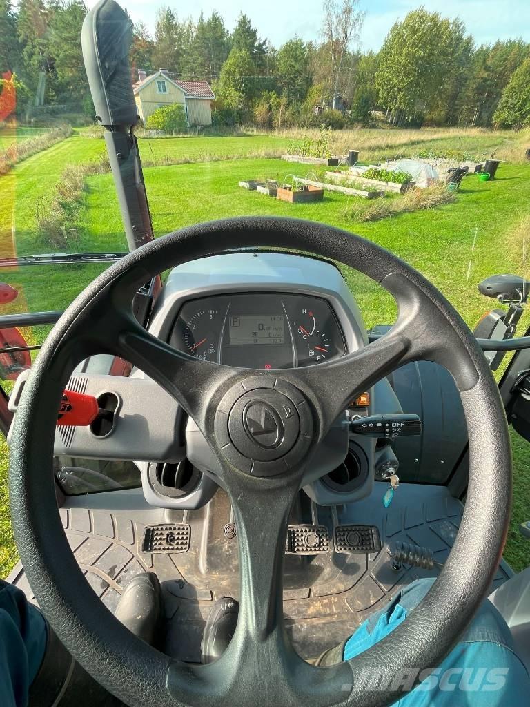 Kubota M 4072 Traktorit