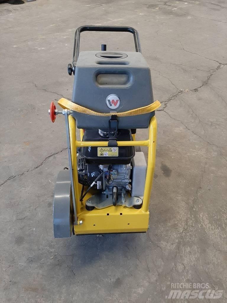 Wacker Neuson BFS735 Kivisahat