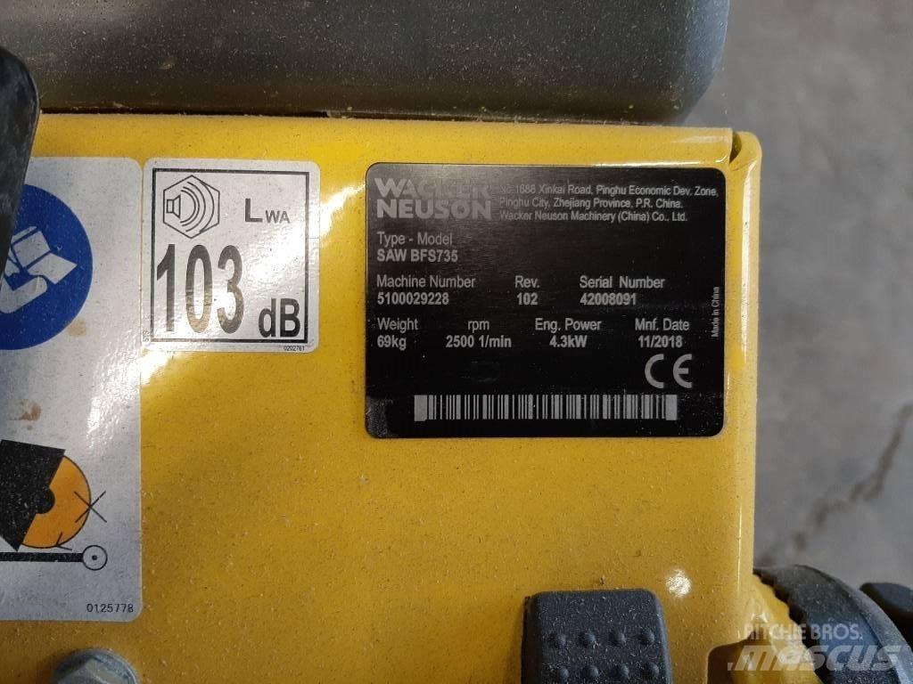 Wacker Neuson BFS735 Kivisahat