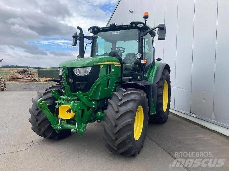John Deere 6R 120 Traktorit