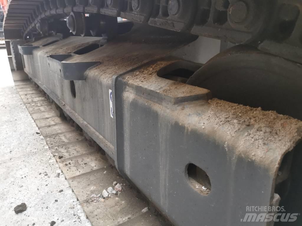 Komatsu PC 200 LC-8 Telakaivukoneet