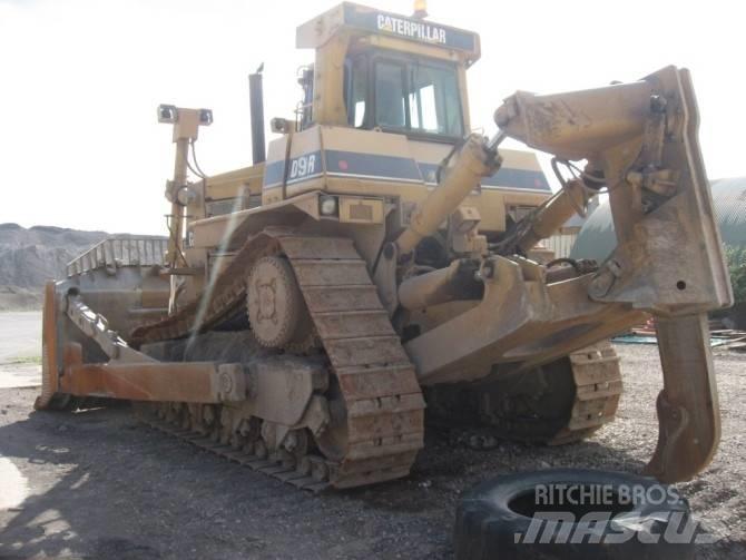 CAT D9R Telaketjupuskutraktorit
