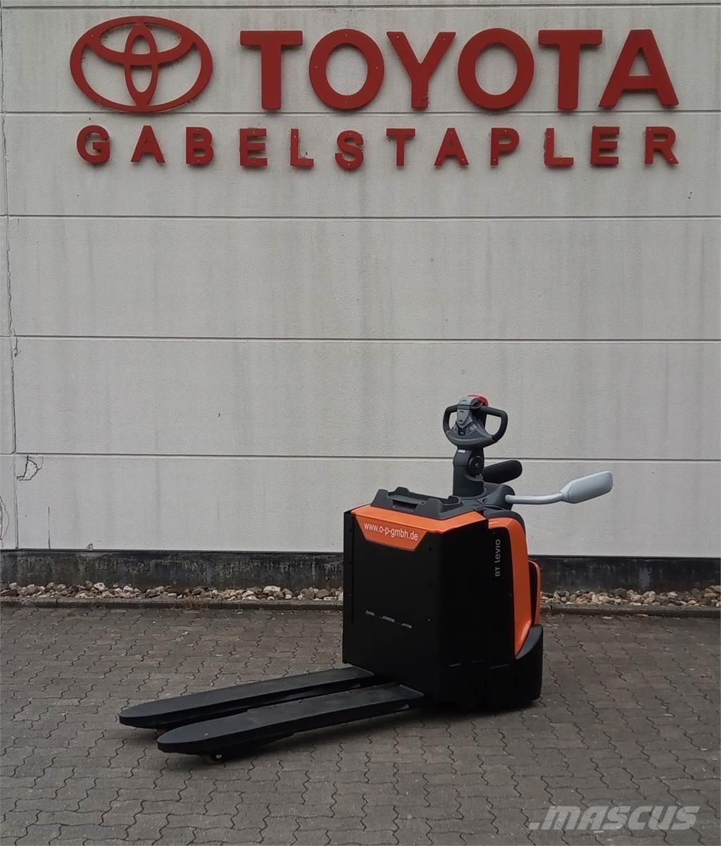 Toyota LPE200 Lavansiirtotrukit