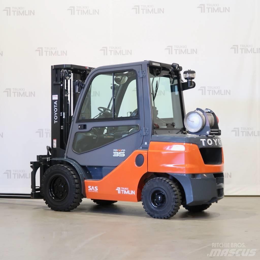 Toyota 02-8FGJF35 Nestekaasutrukit