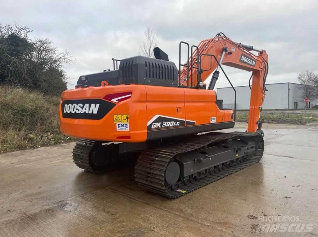 Doosan Dx300LC-7 Telakaivukoneet