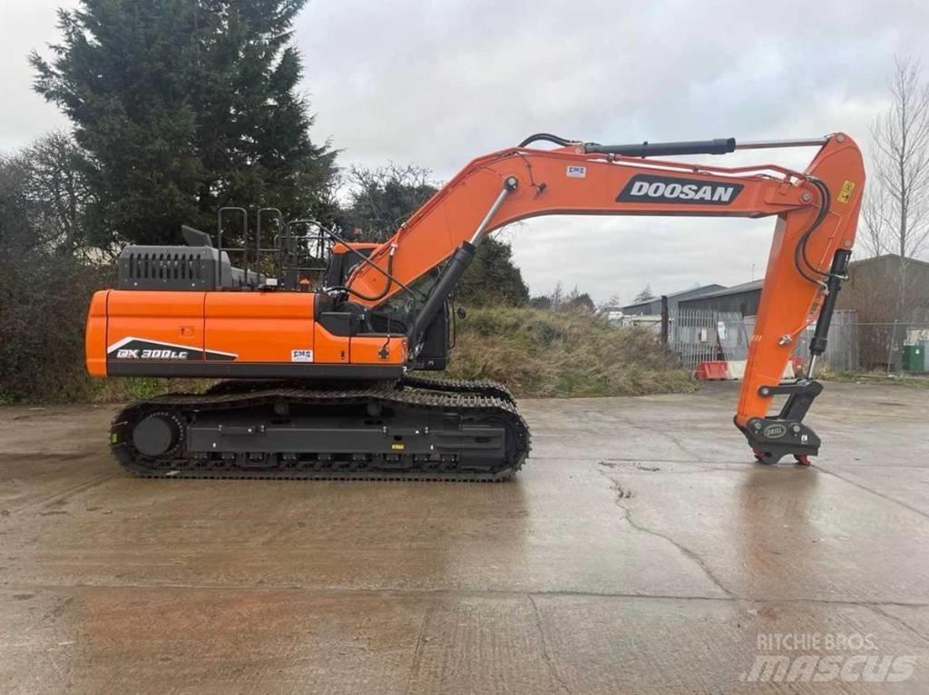 Doosan Dx300LC-7 Telakaivukoneet