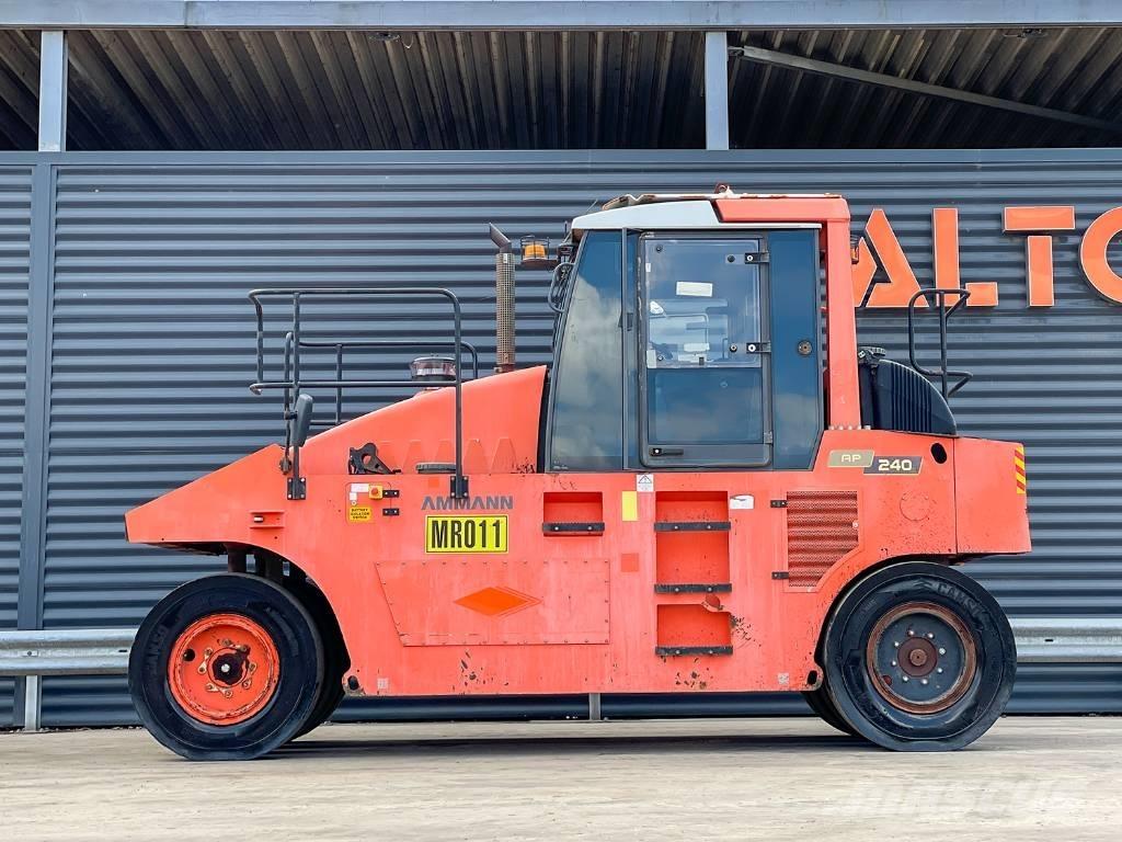 Ammann AP 240 Kumipyöräjyrät