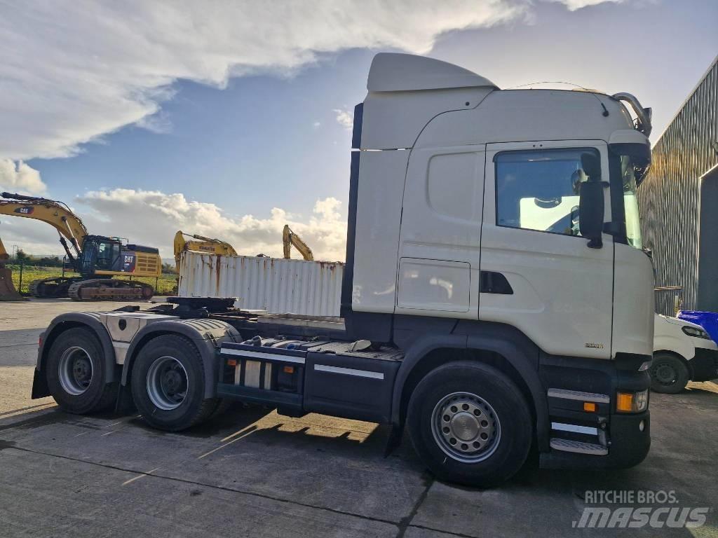 Scania R 580 Vetopöytäautot