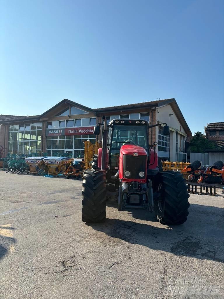 Massey Ferguson 7499 Traktorit