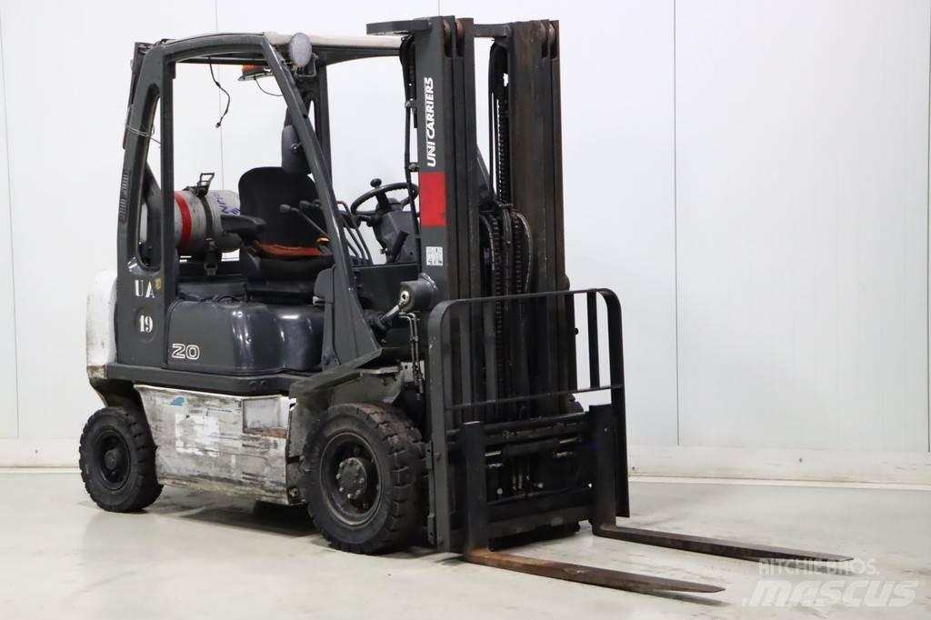 Nissan U1D2A20LQ Nestekaasutrukit