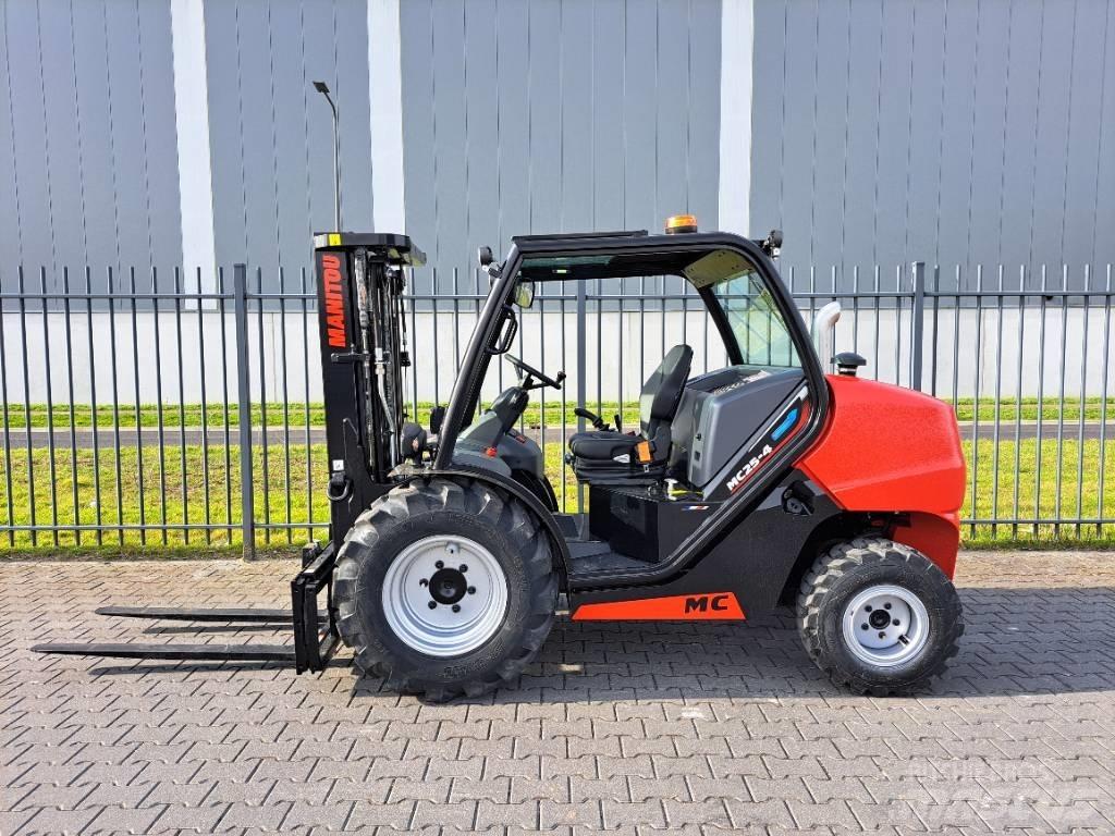 Manitou MC 25-4 Dieseltrukit