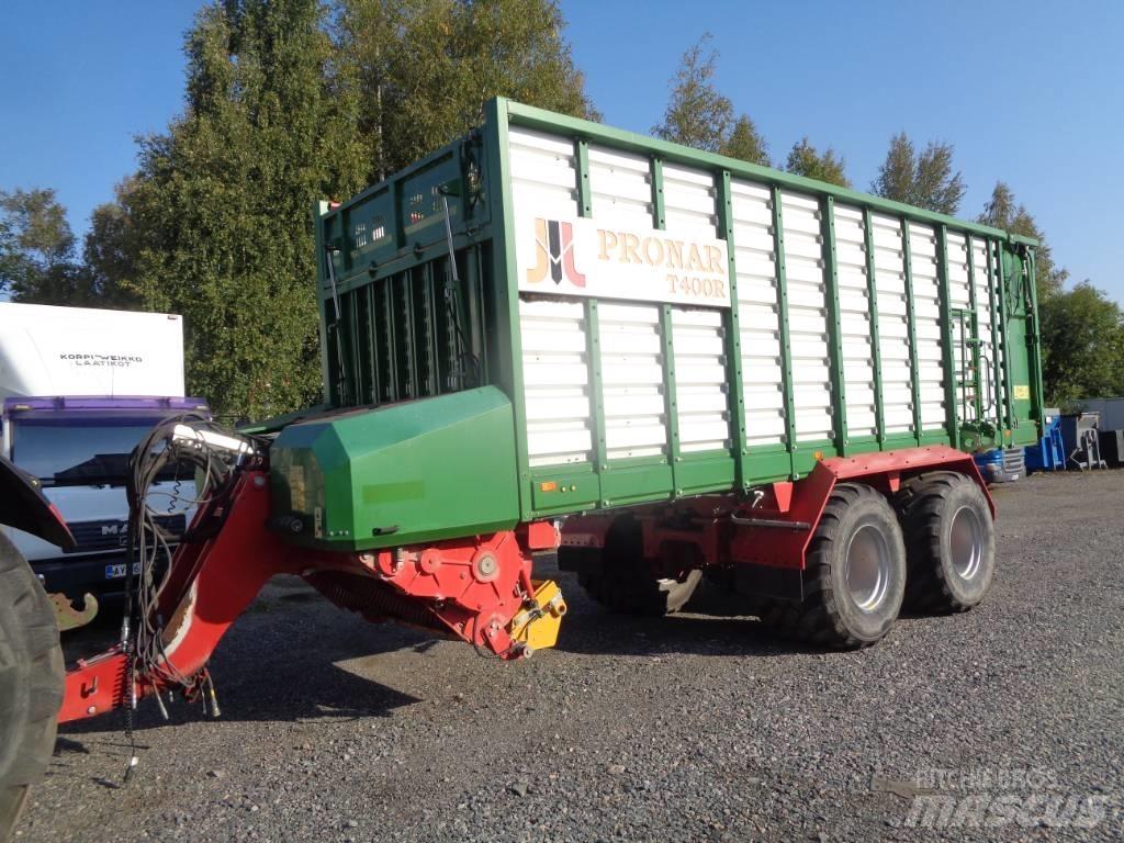 Pronar T 400R Keräävät noukinvaunut ja silppurivaunut