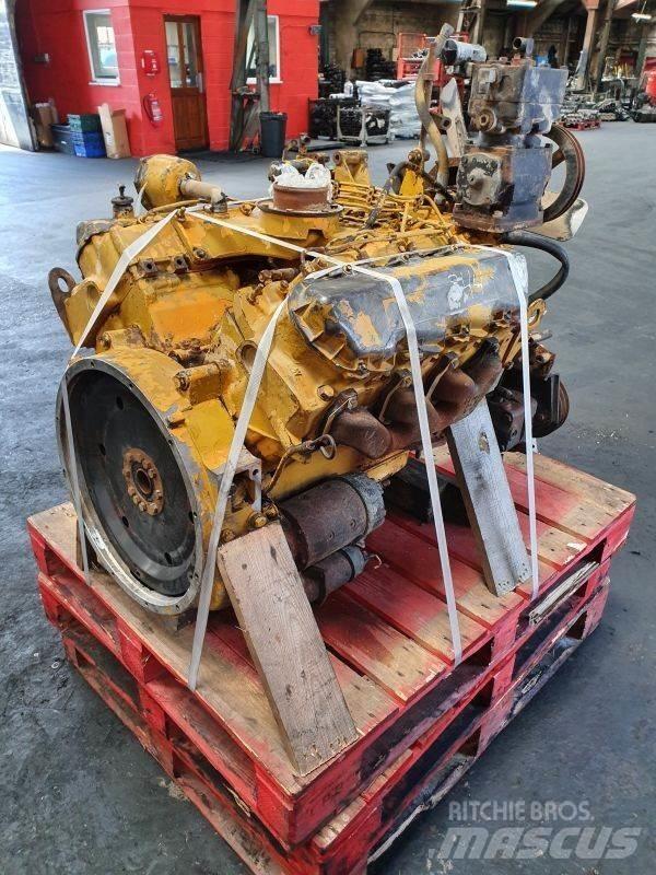 CAT 3208 Moottorit