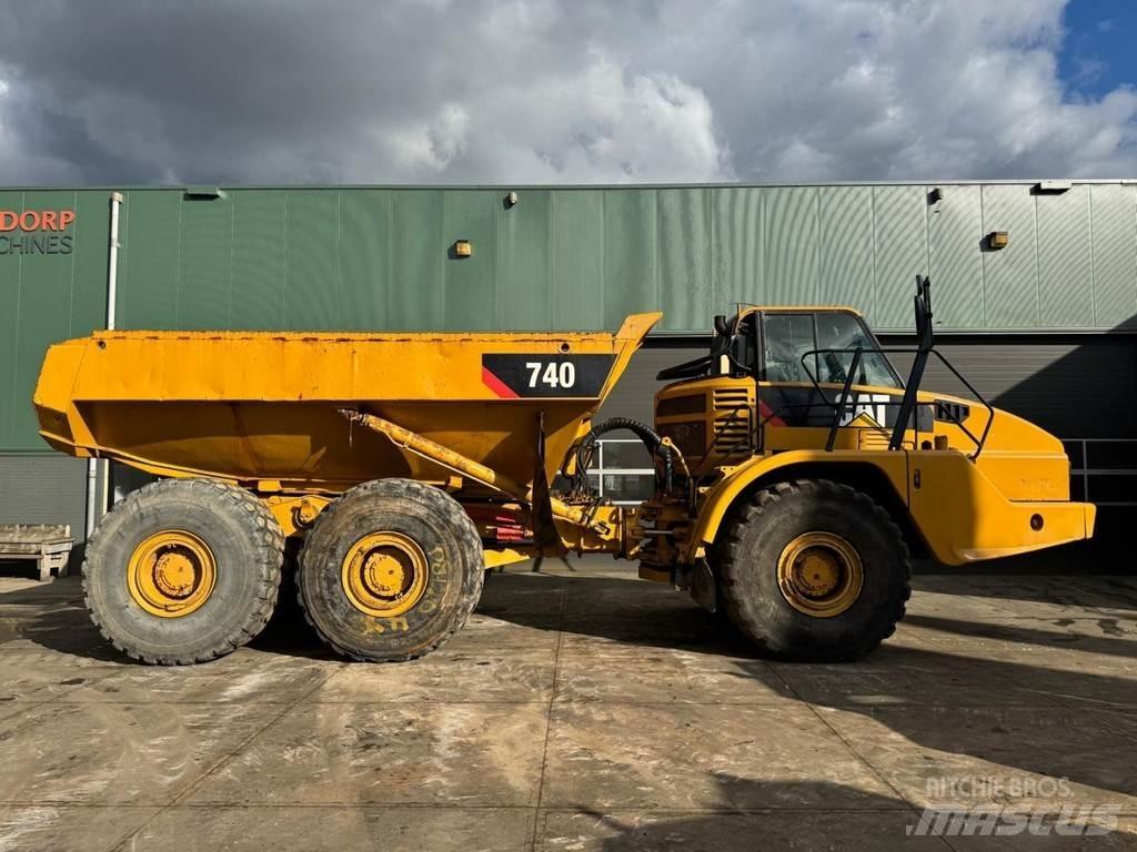 CAT 740 Minidumpperit