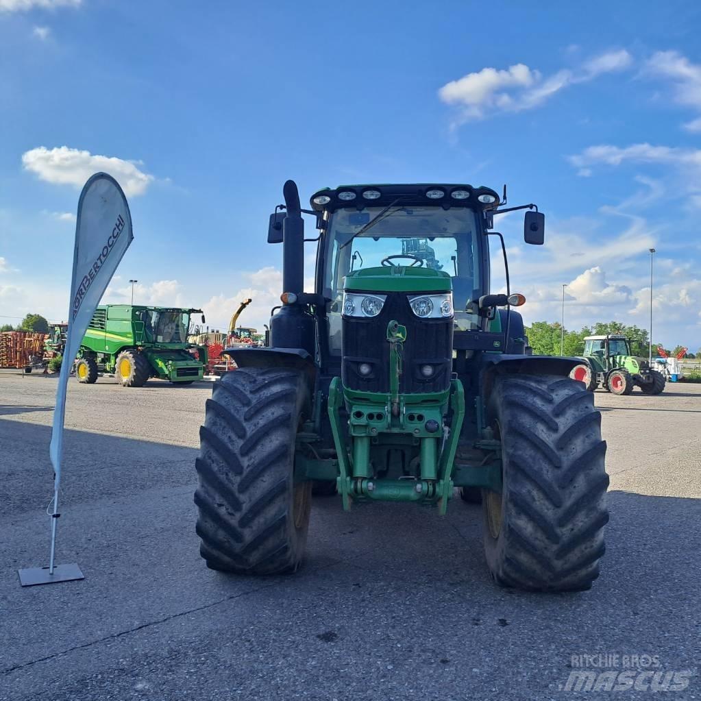John Deere 6175 R Traktorit