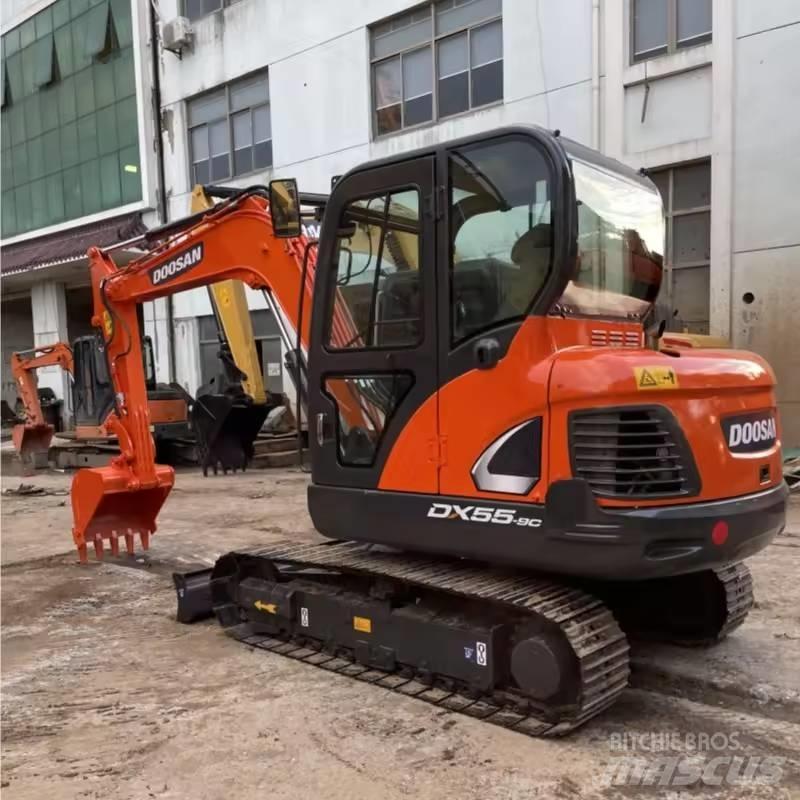 Doosan DX55 Telakaivukoneet