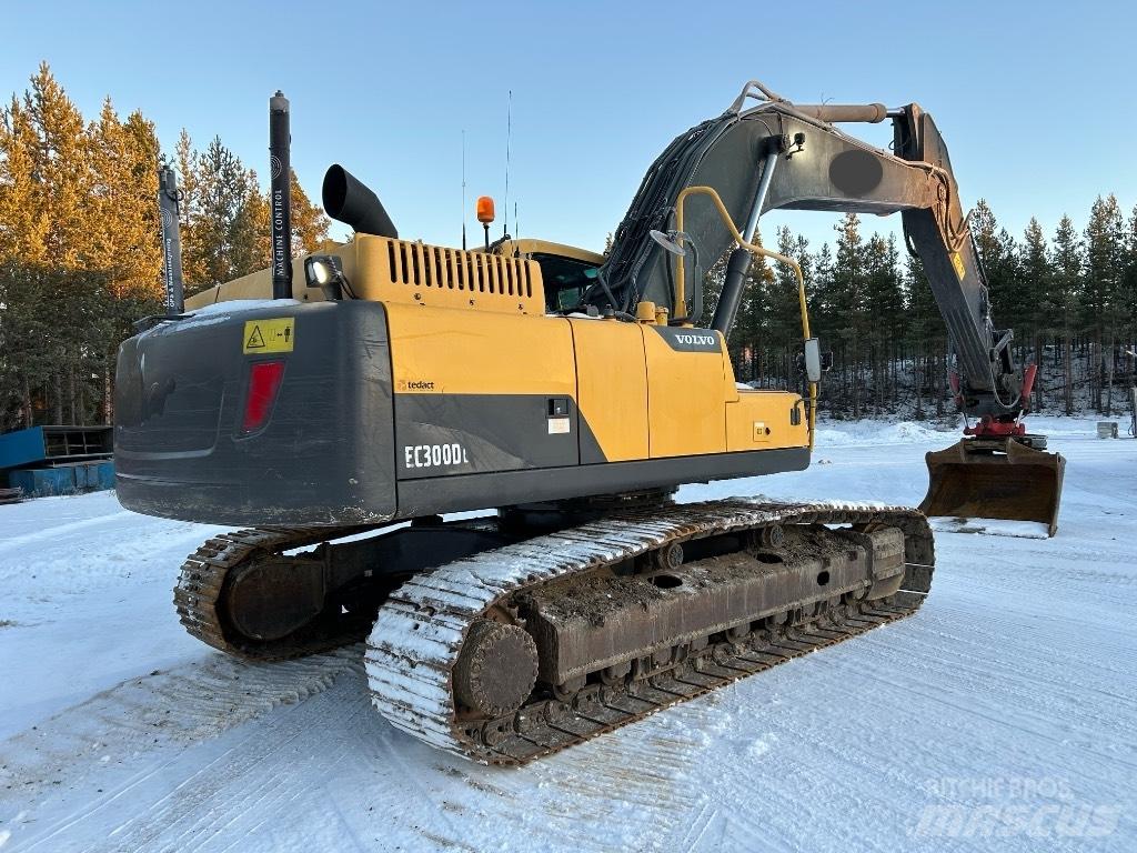 Volvo EC 300 D L Telakaivukoneet