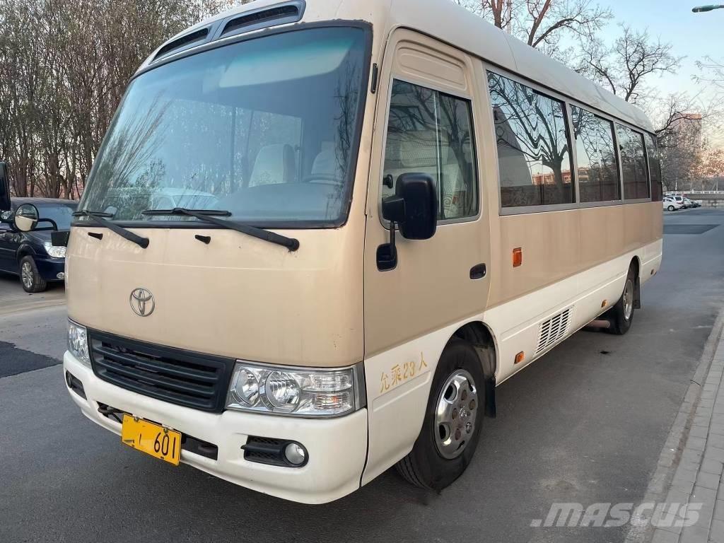 Toyota Coaster Bus Minibussit