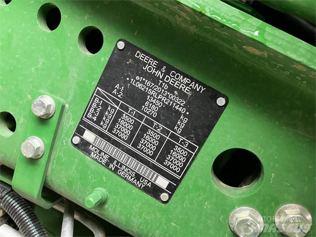 John Deere 6R 215 Traktorit