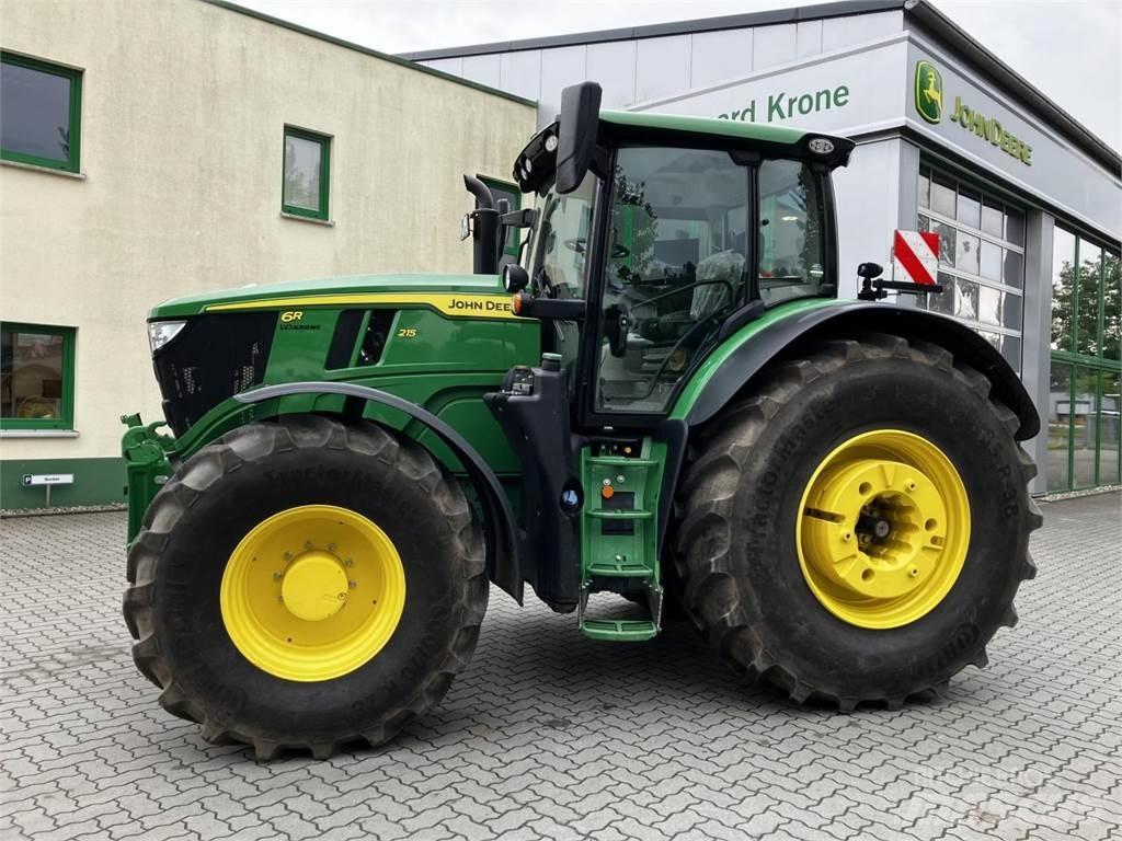 John Deere 6R 215 Traktorit