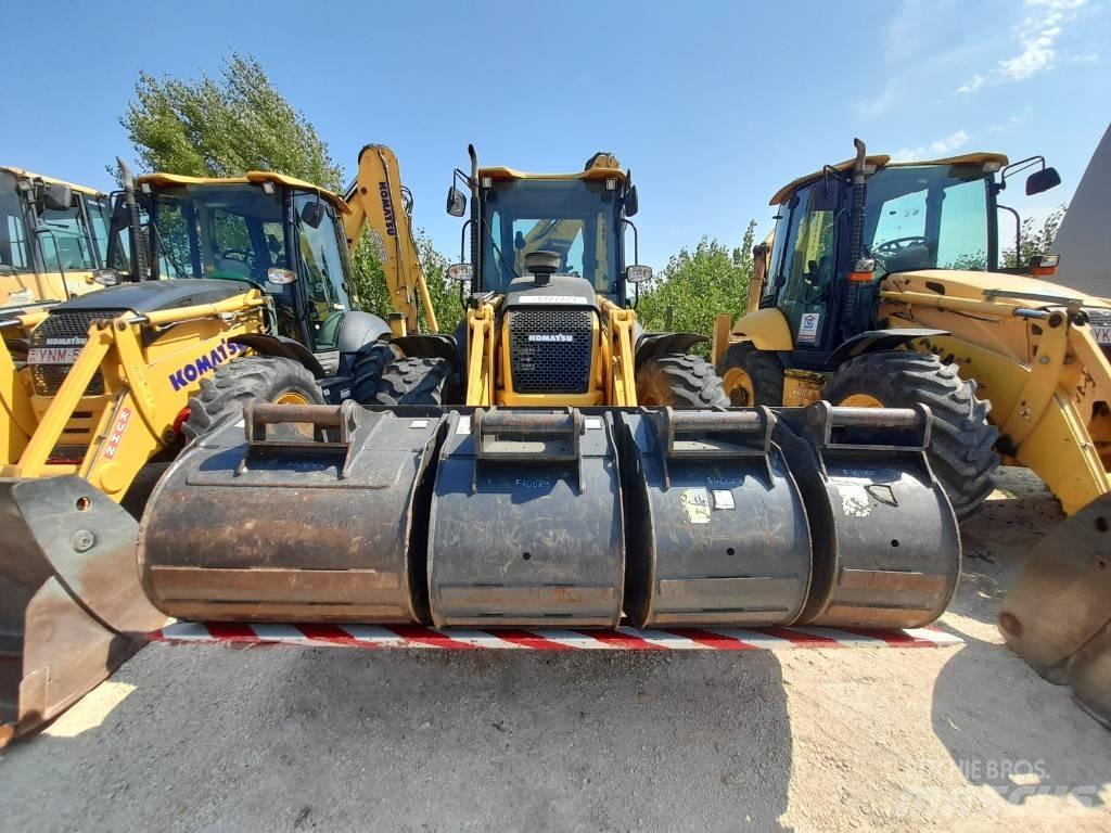 Komatsu WB97S-8 Kaivurikuormaajat