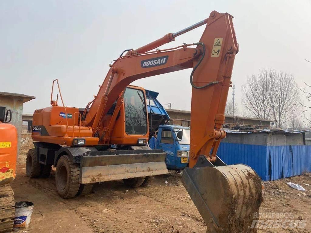 Doosan DH 150W Pyöräkaivukoneet