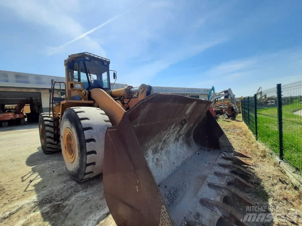 Komatsu WA500 Pyöräkuormaajat
