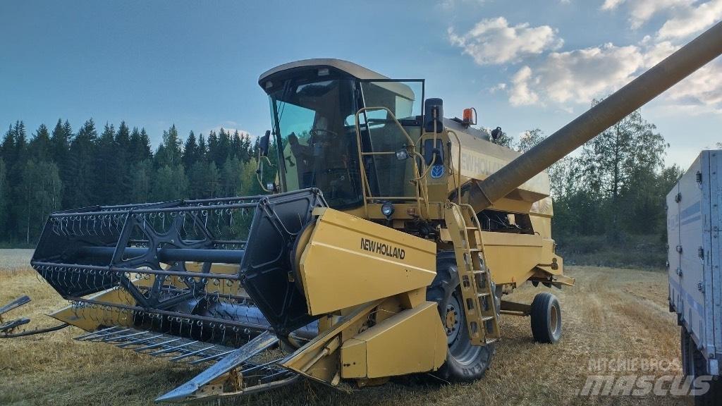 New Holland TC 54 Leikkuupuimurit