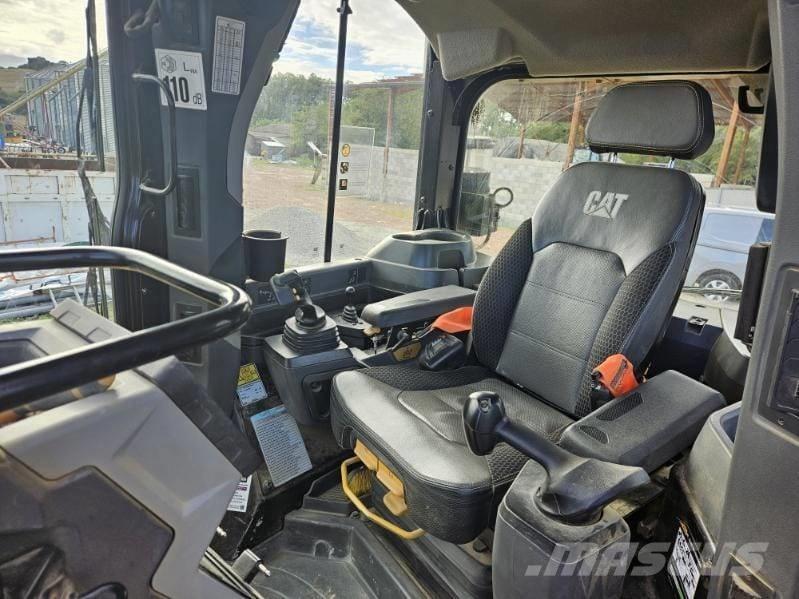 CAT D 5 LGP Telaketjupuskutraktorit