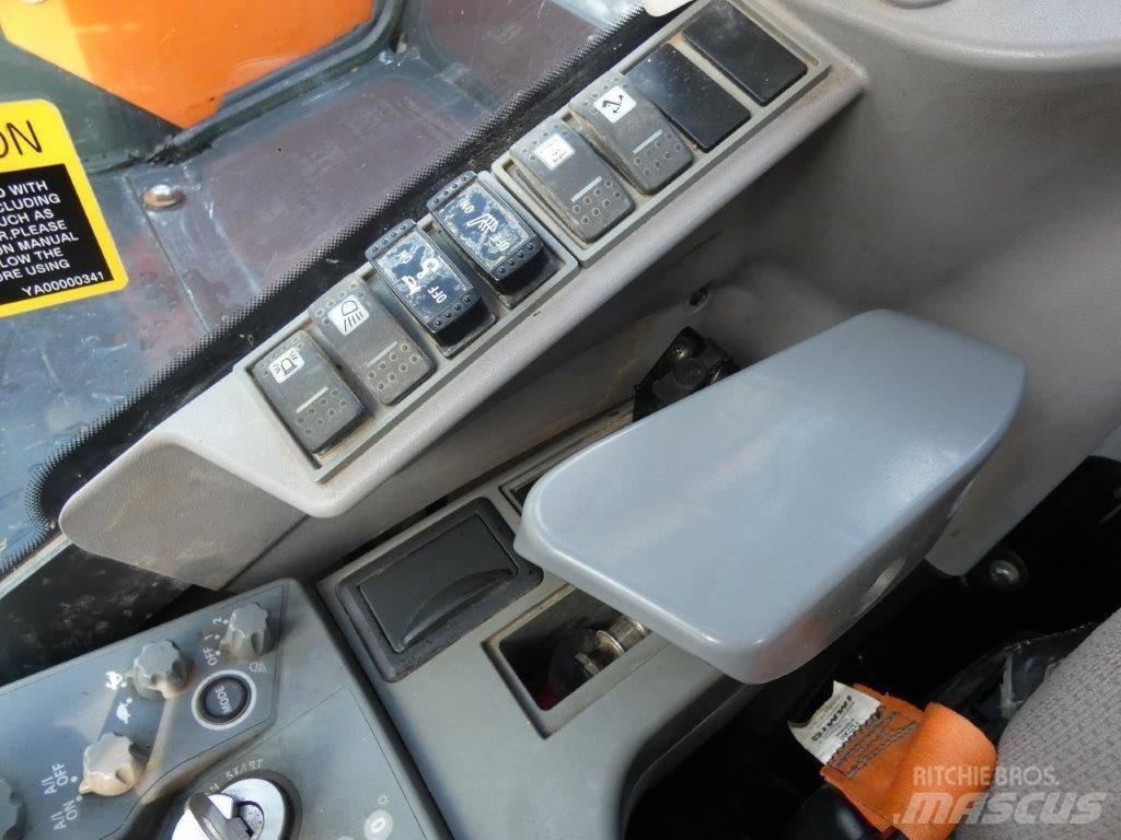 Hitachi 85 Zaxis USB Midikaivukoneet 7t - 12t