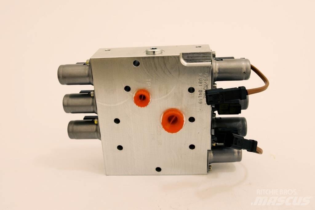 JCB GA VALVE BLOCK Moottorit