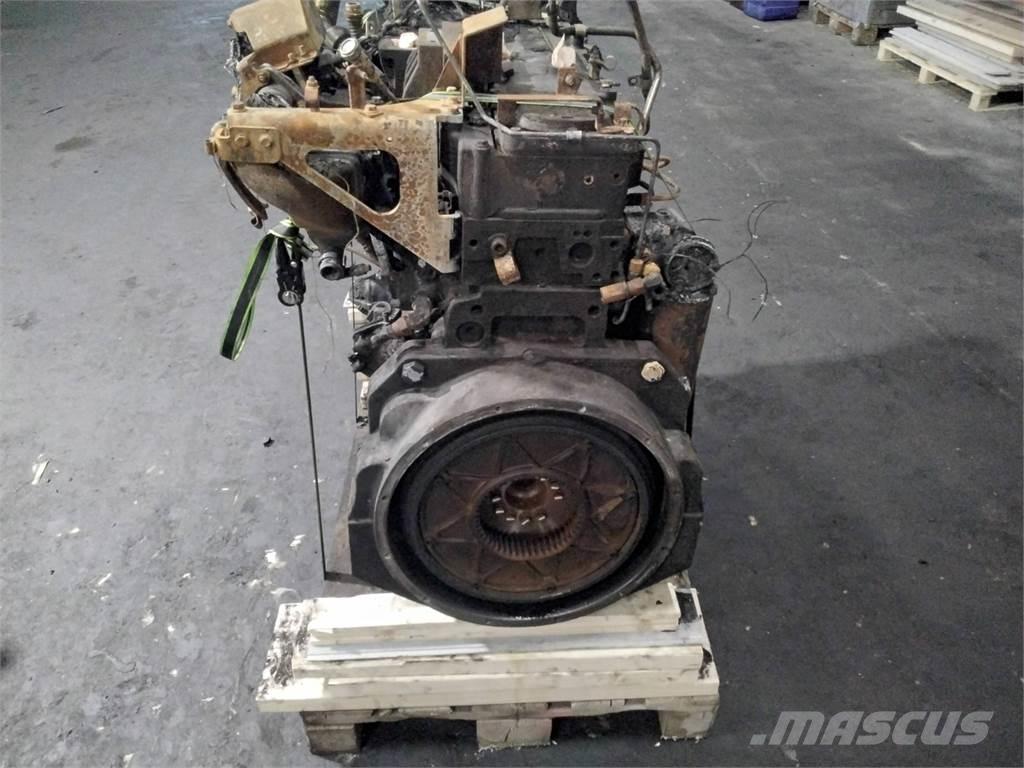 John Deere 1270g Moottorit