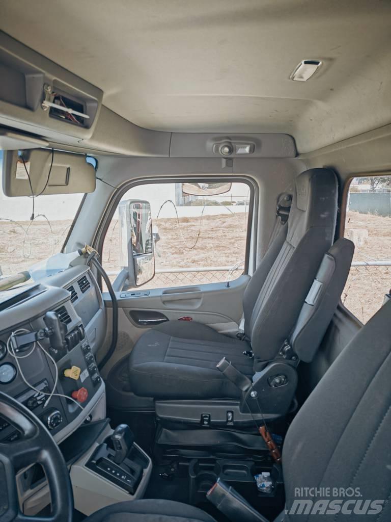 Peterbilt 579 Autonkuljetusautot