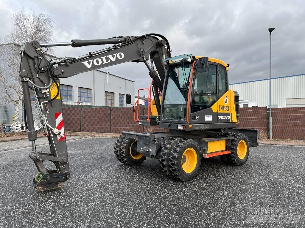 Volvo EWR130E Pyöräkaivukoneet