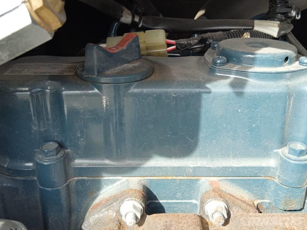 Kubota KX 016-4 Minikaivukoneet < 7t