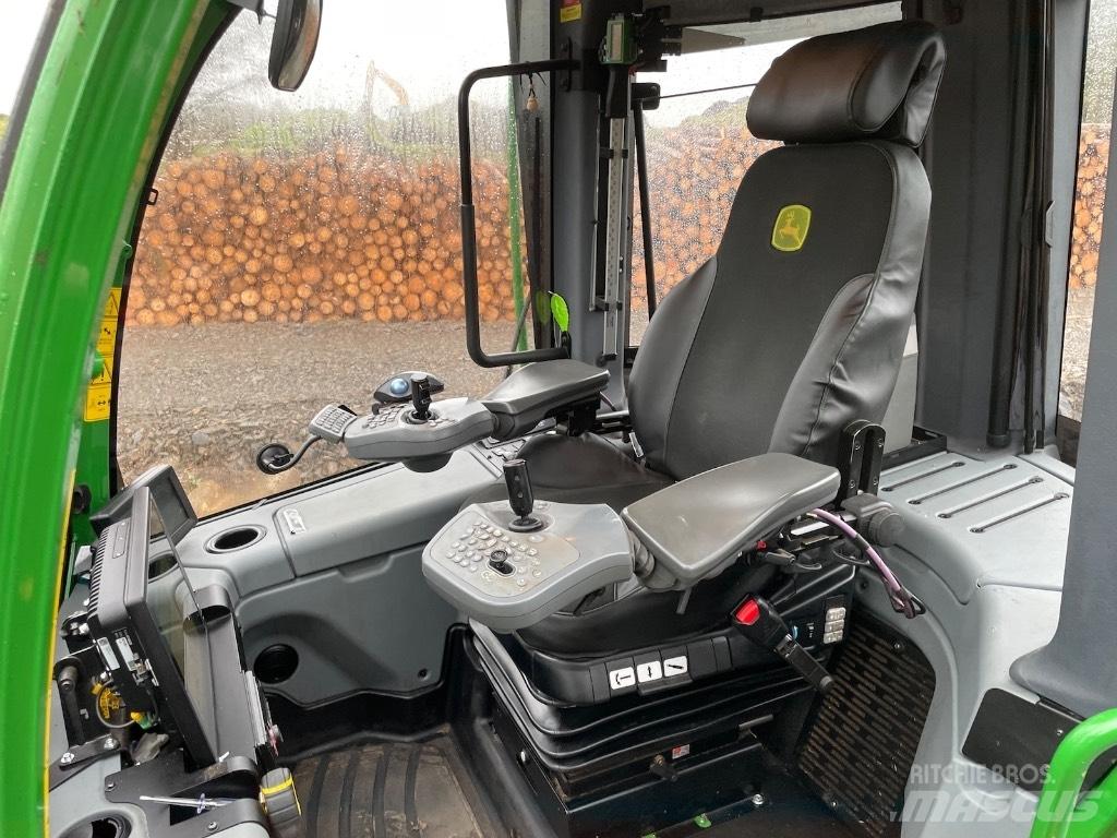 John Deere 1170G 8WD Harvesterit
