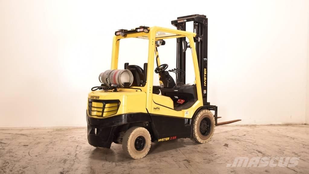 Hyster H2.5A6-L Nestekaasutrukit