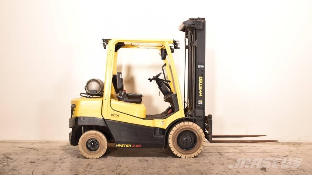 Hyster H2.5A6-L Nestekaasutrukit