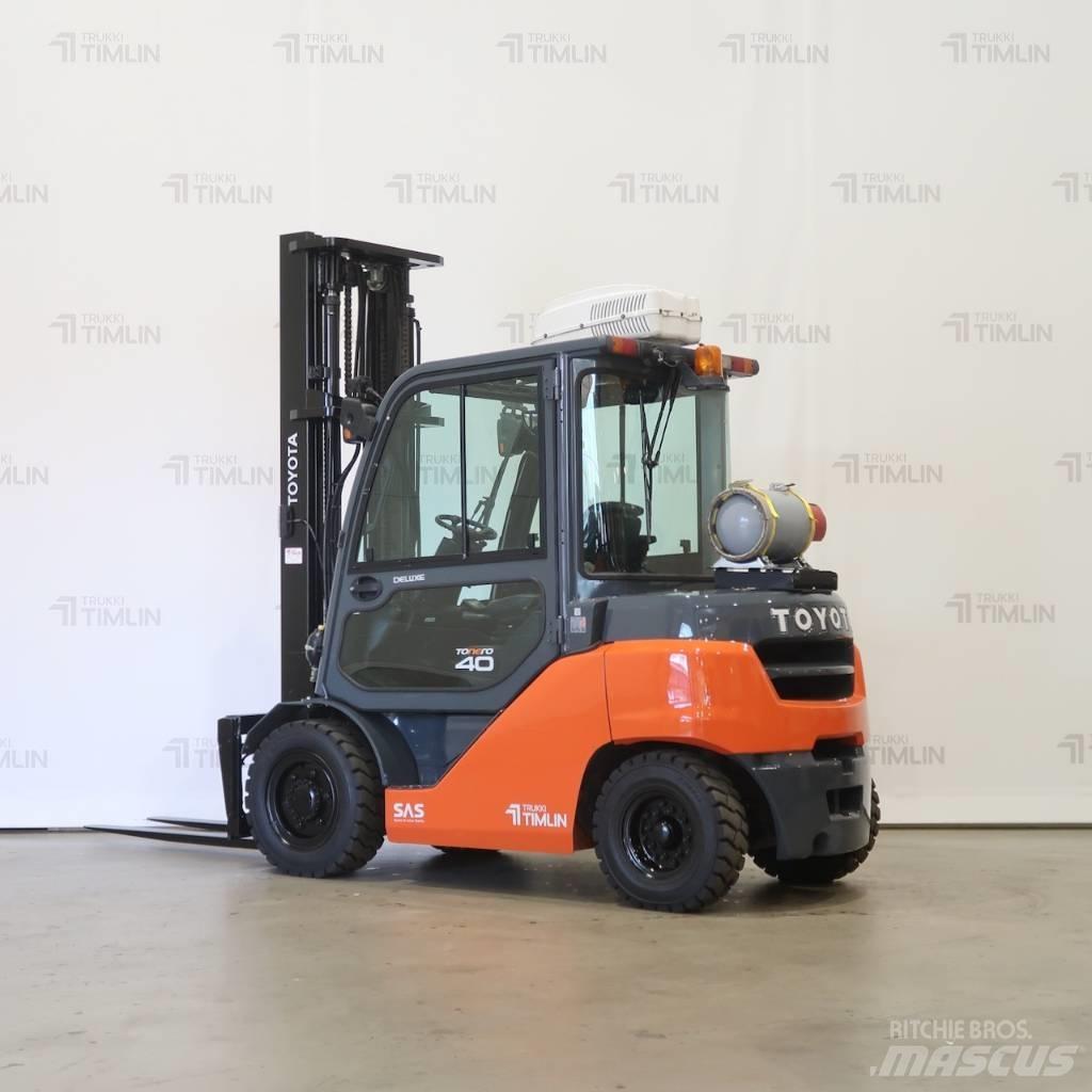 Toyota 8FG35N Nestekaasutrukit