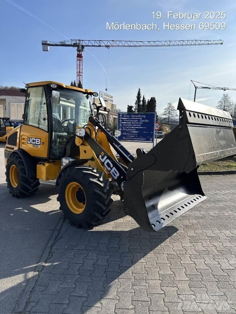JCB 406 Pyöräkuormaajat