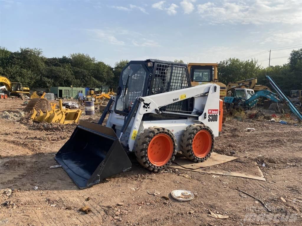 Bobcat S 300 Liukuohjatut kuormaajat