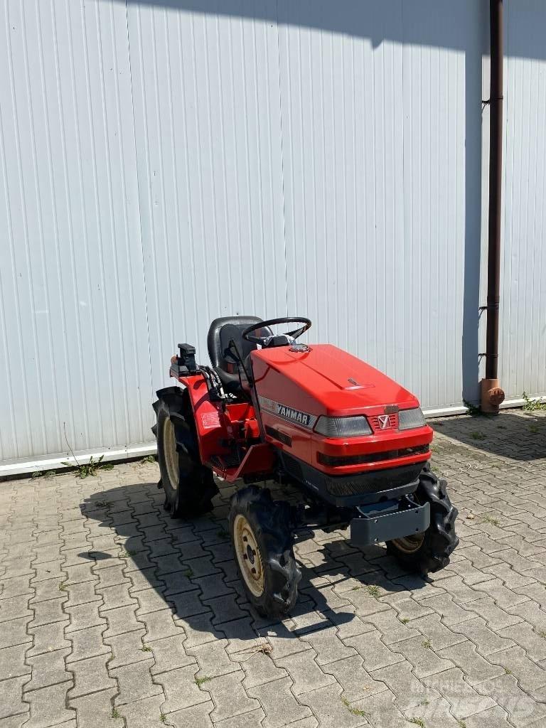Yanmar KE-3 Taajamatraktorit