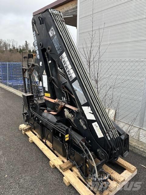 Hiab 122 B-3 CL Kappaletavaranosturit