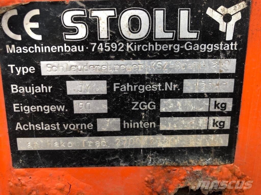 Stoll KSZ 35 Taajamatraktorien varusteet