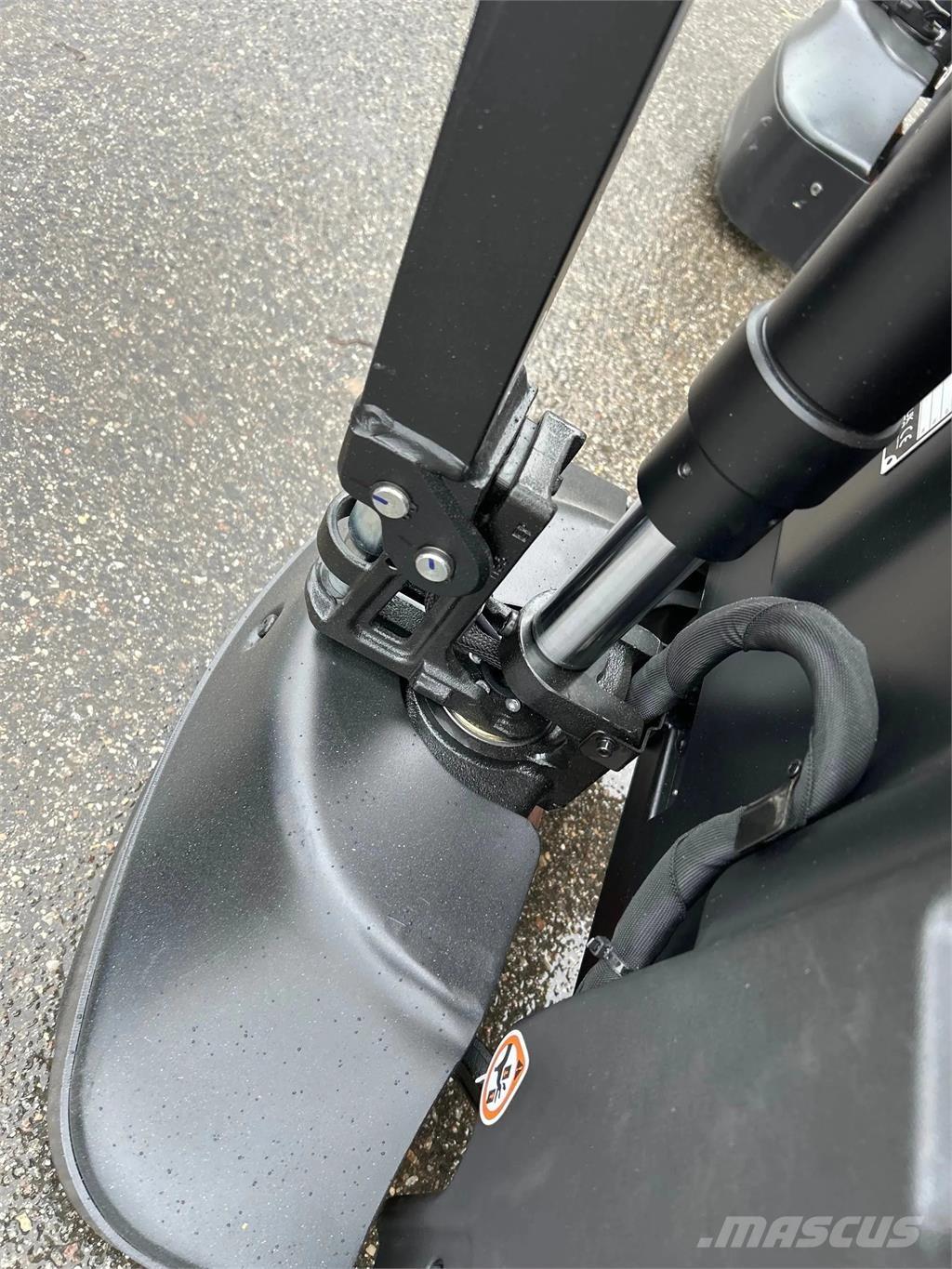 EP L 154 Muut henkilönosturit