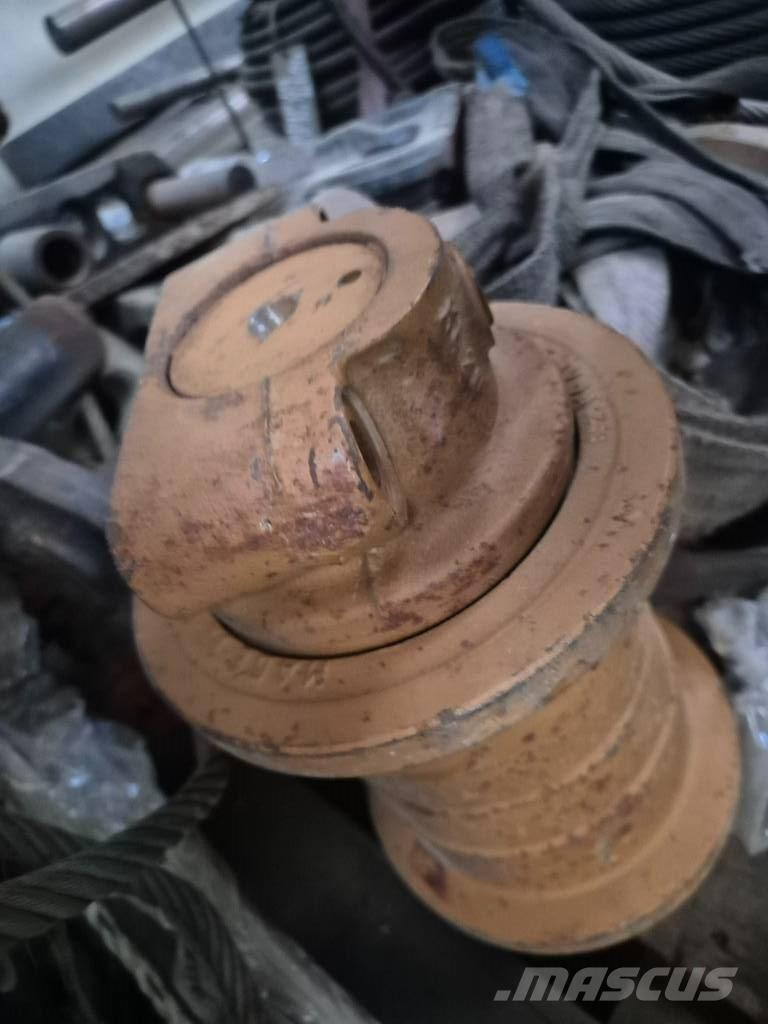 CAT D 6 Ketjut, telat ja alustat